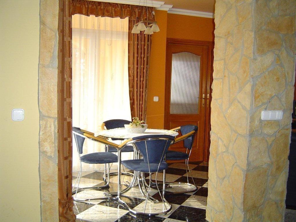 Janus Apartman Sárvár Екстериор снимка