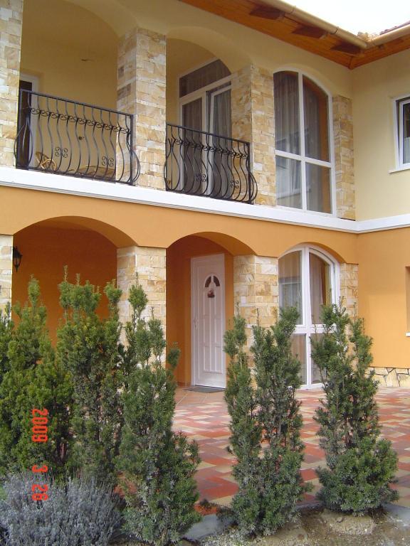 Janus Apartman Sárvár Стая снимка